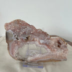 Pink Amethyst, Scheibe mit Portal